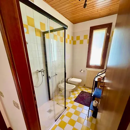 Casetta La Pera فندق مبيت وإفطار